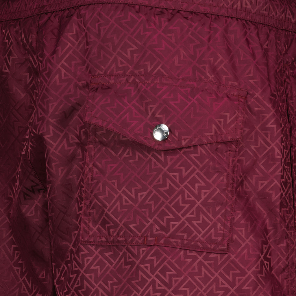 Imagen del short de baño monograma de la marca Moncler para hombre - Temporada Primavera-Verano 2025 - Vista Detallada 2