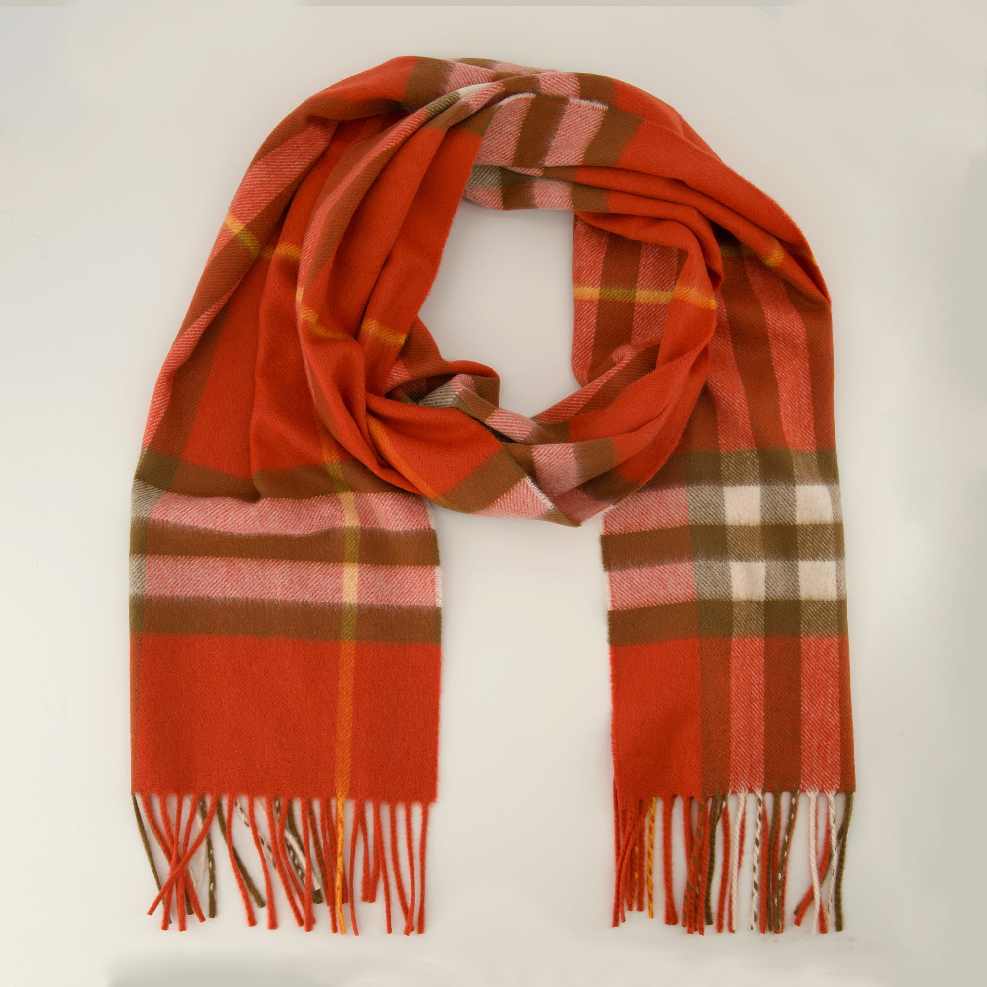 Image de l'article Écharpe en cachemire Check orange de la marque Burberry pour Unisex - Saison Printemps-Été 2026 - Vue de Dos