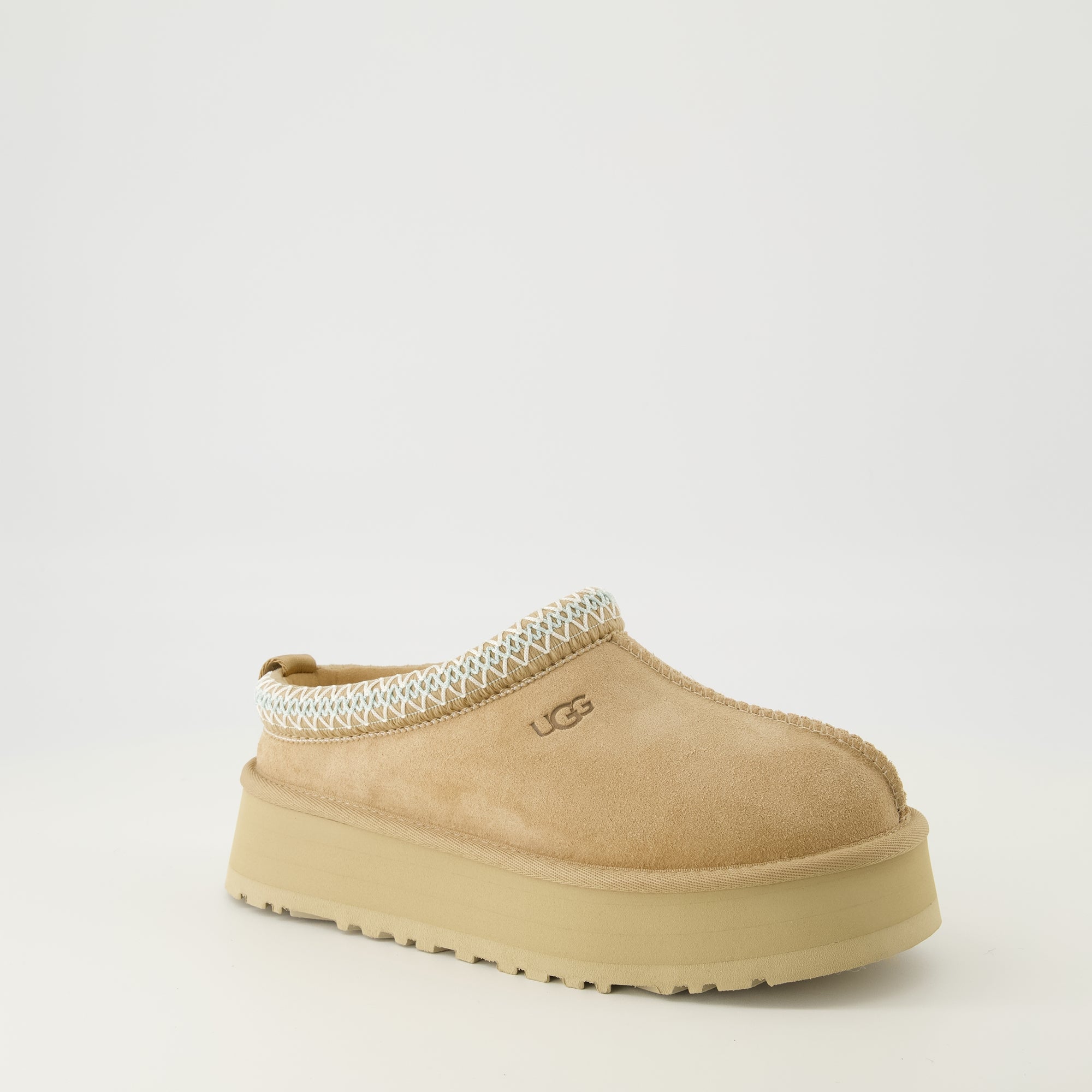 Image de l'article Mules Tazz II de la marque Ugg pour Femme - Saison Automne-Hiver 2025 - Vue trois quarts avant droite