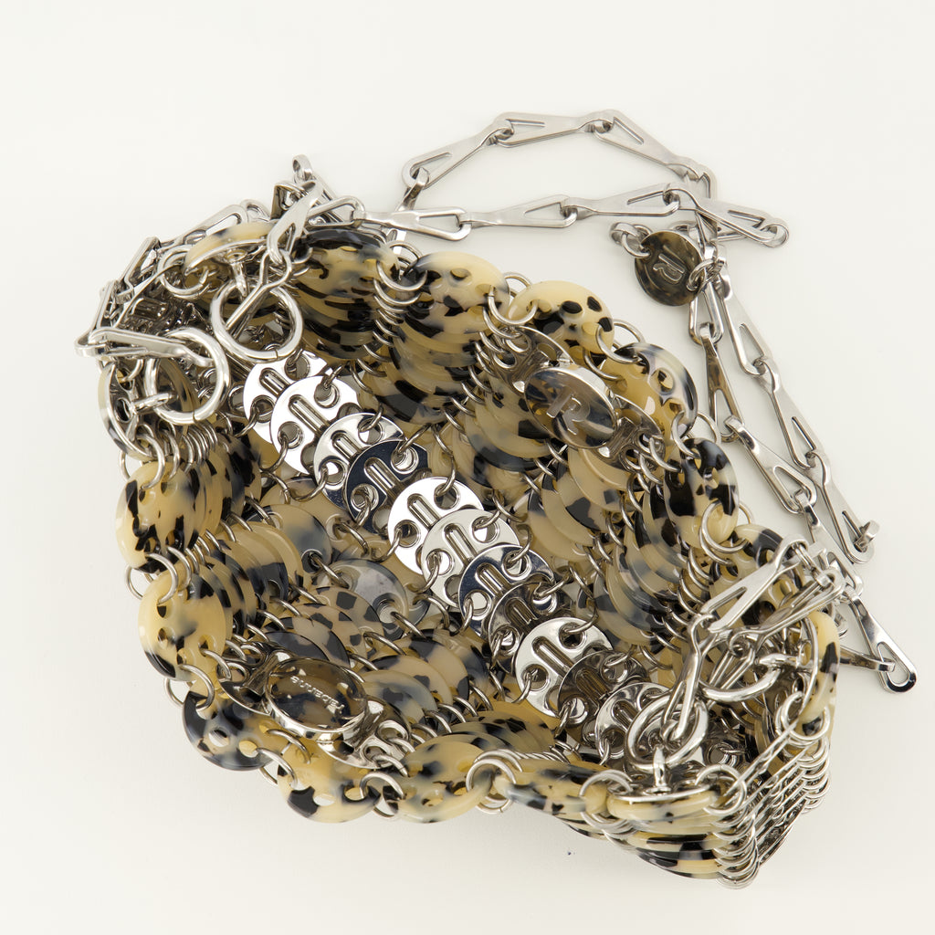 Image de l'article Sac Iconic 1969 nano écailles de tortues de la marque Rabanne pour Femme - Saison Printemps-Été 2026 - Vue détaillée_3