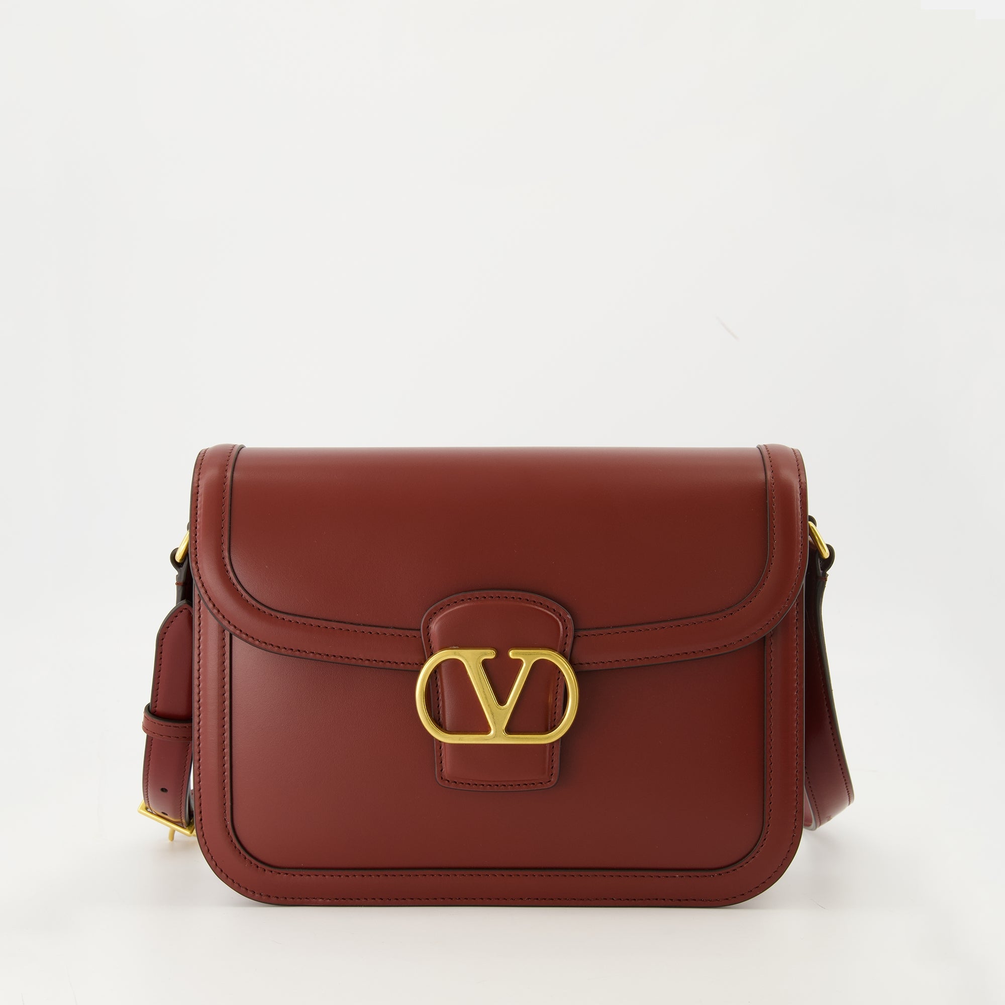 Image de l'article Sac en cuir de la marque Valentino Garavani pour Femme - Saison Automne-Hiver 2025 - Vue de Face
