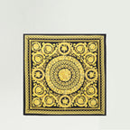 Écharpes, foulards et gants Foulard en soie Versace Jaune Femme