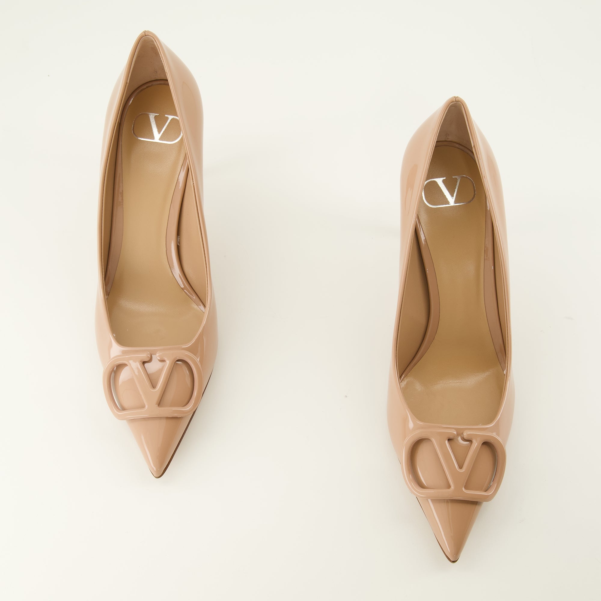 Escarpins Escarpins VLogo en cuir verni beige Valentino Garavani Beige Femme
