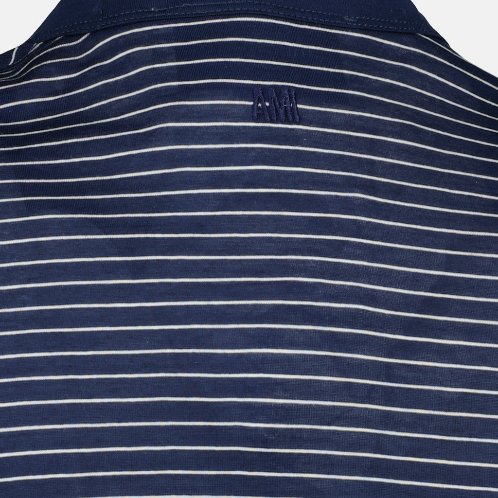 Imagen del artículo camiseta de algodón a rayas azul marino de la marca Ami PARIS para hombres - Temporada Primavera-Verano 2026 - Vista Detallada 2