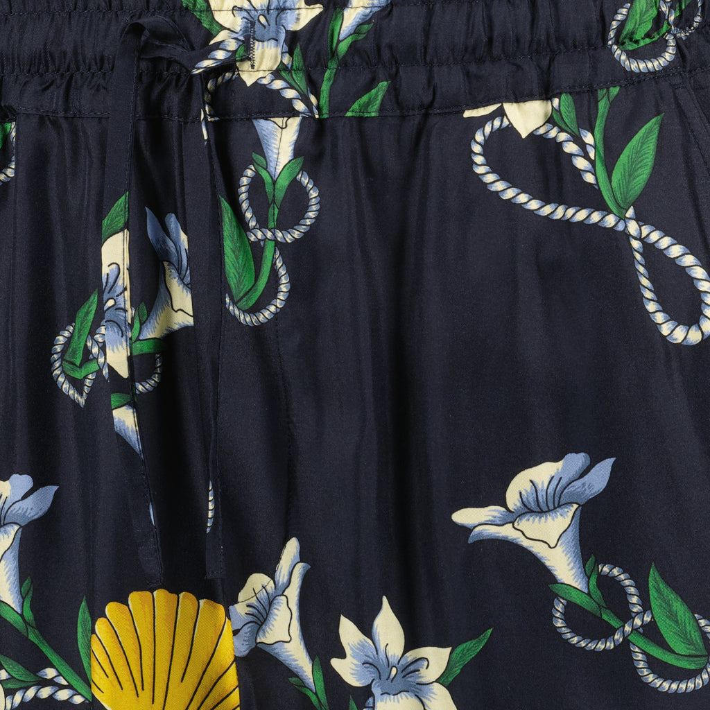 Drole De Monsieur 남성용 해양 블루 실크 숏 쉘 이미지 - 2026 봄/여름 시즌 - 상세 보기 1