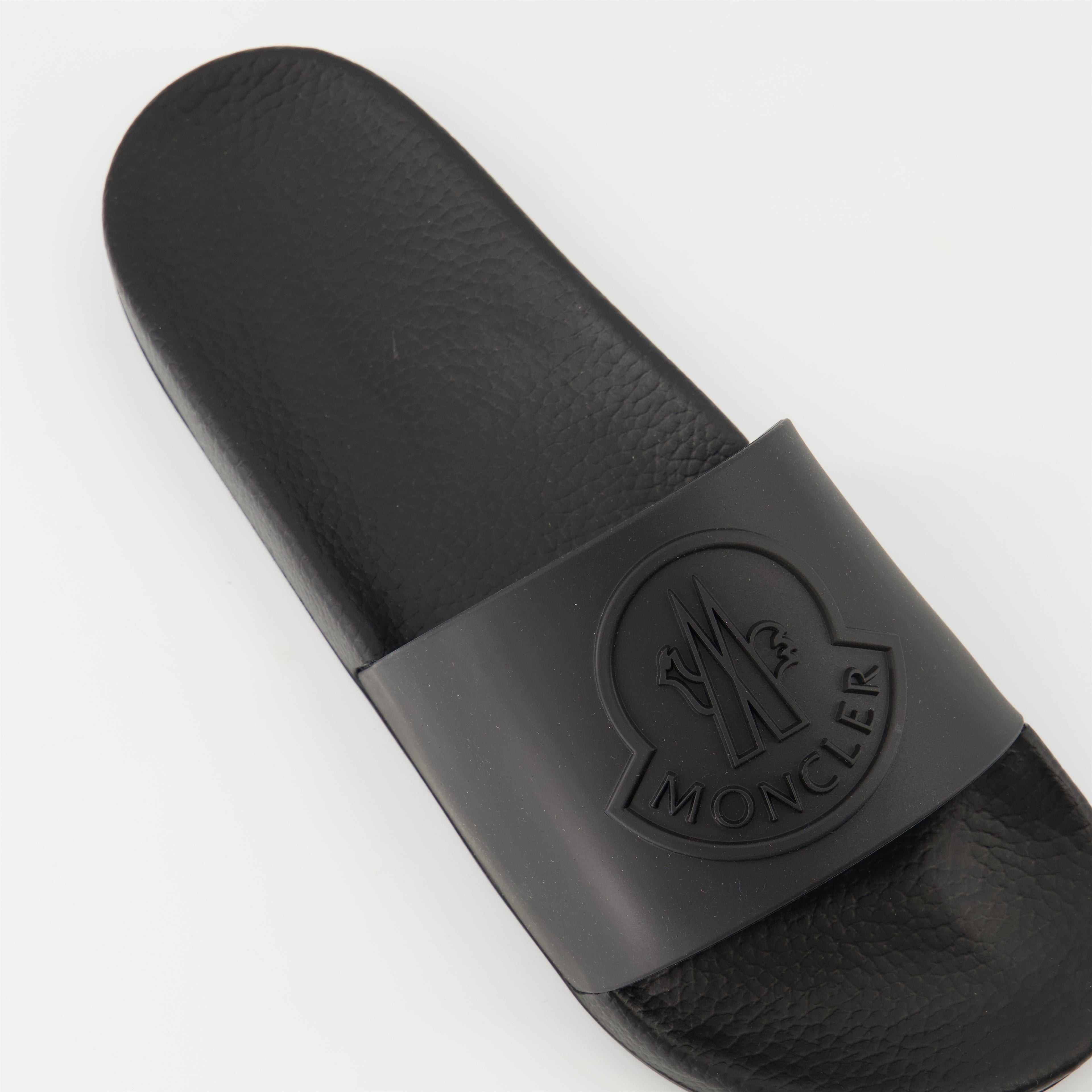 Chaussures ouvertes Sandales en caoutchouc Basile Moncler Noir Homme