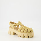 Chaussures ouvertes Sandales Monolith en raphia Prada Beige Femme