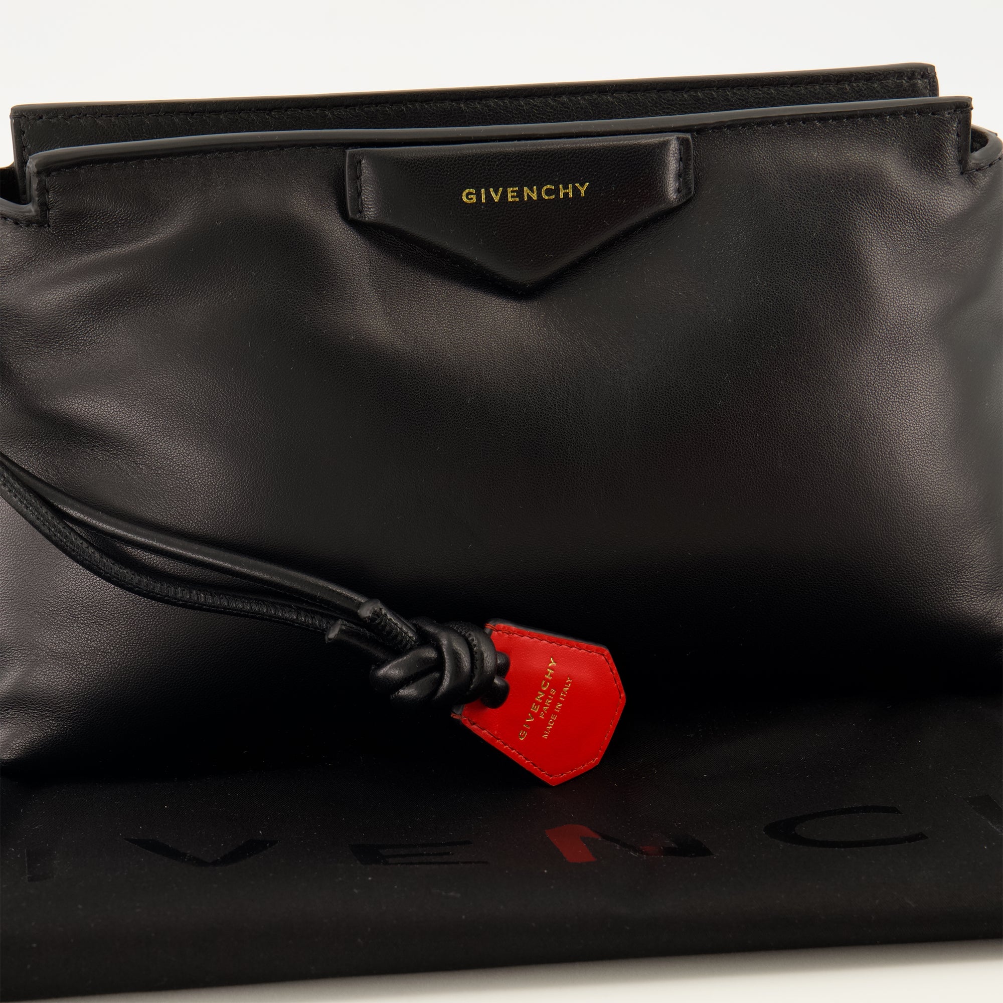 Pochettes Pochette Antigona Bomber noir Givenchy Noir Femme
