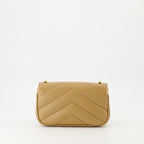 Imagen del bolso Loulou mini de Saint Laurent para Mujer - Temporada Otoño-Invierno 2025 - Vista Trasera