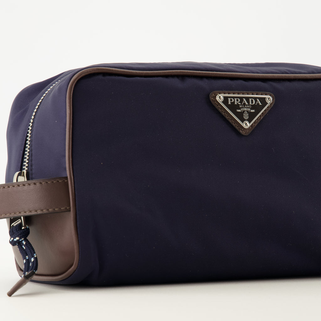 Pochettes SpeedRock ネイビーブルー ポーチ in Re-Nylon とレザー Prada Bleu foncé Homme