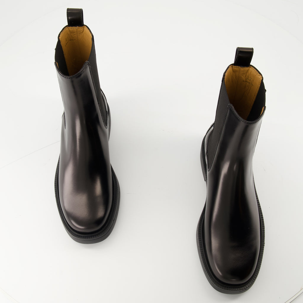 Image de l'article Bottines en cuir de la marque Tod's pour Femme - Saison Automne-Hiver 2025 - Vue de dessus paire de chaussure