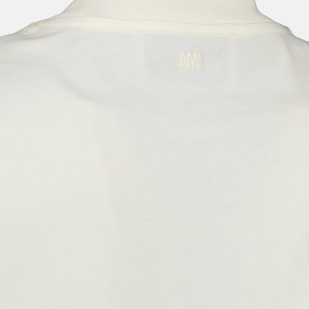Imagen de la camiseta de algodón blanco de la marca Ami PARIS para Unisex - Temporada Primavera-Verano 2026 - Vista Detallada_2