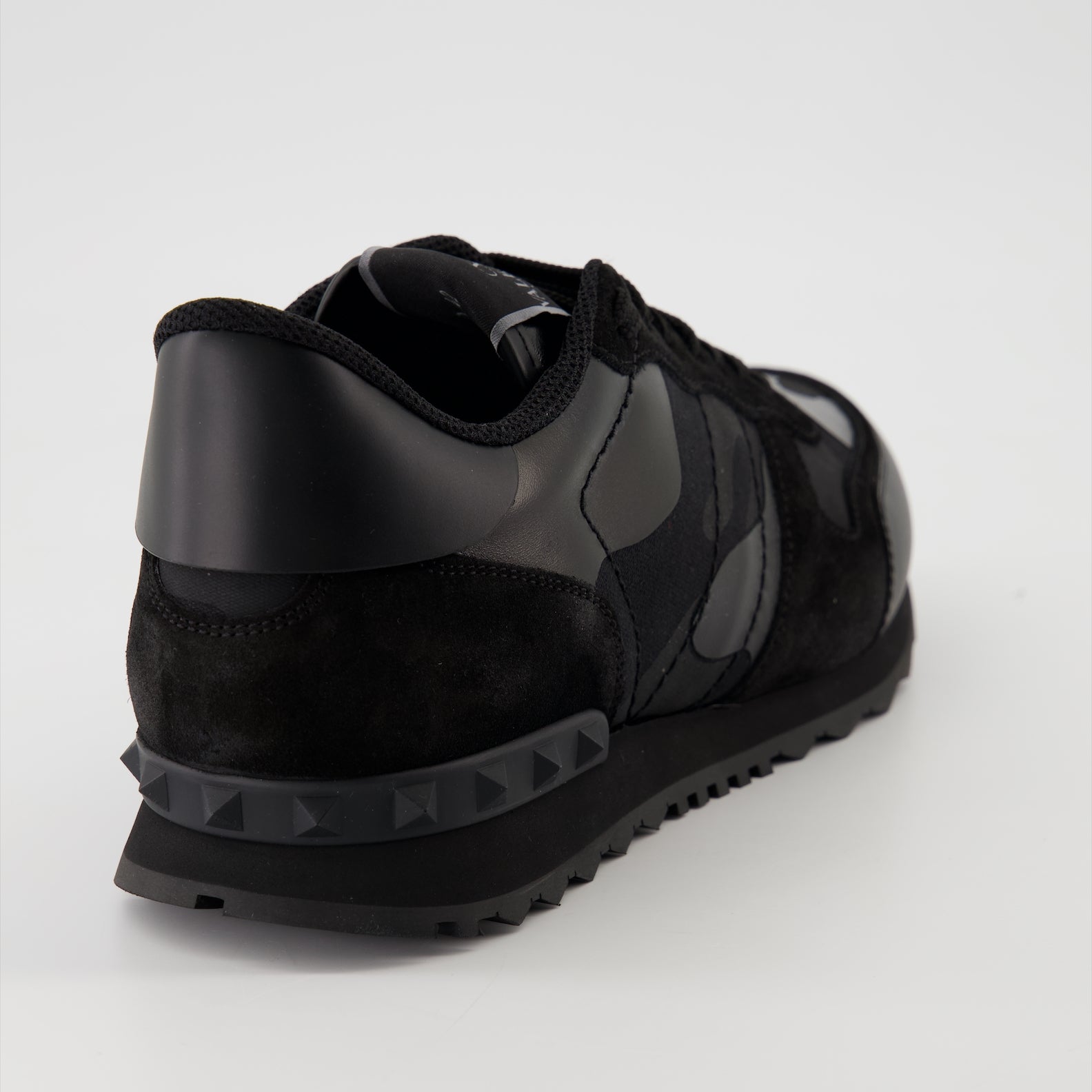 Baskets Black Camouflage Rockrunner Sneakers in Fabric and Nappa Valentino Garavani Noir Homme