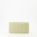 Crossbody bags Baguette Wallet with Chain Fendi Green Femme