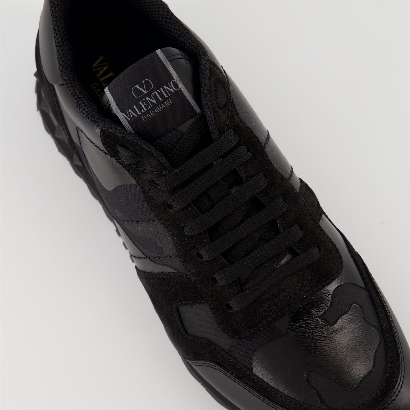 Baskets Black Camouflage Rockrunner Sneakers in Fabric and Nappa Valentino Garavani Noir Homme