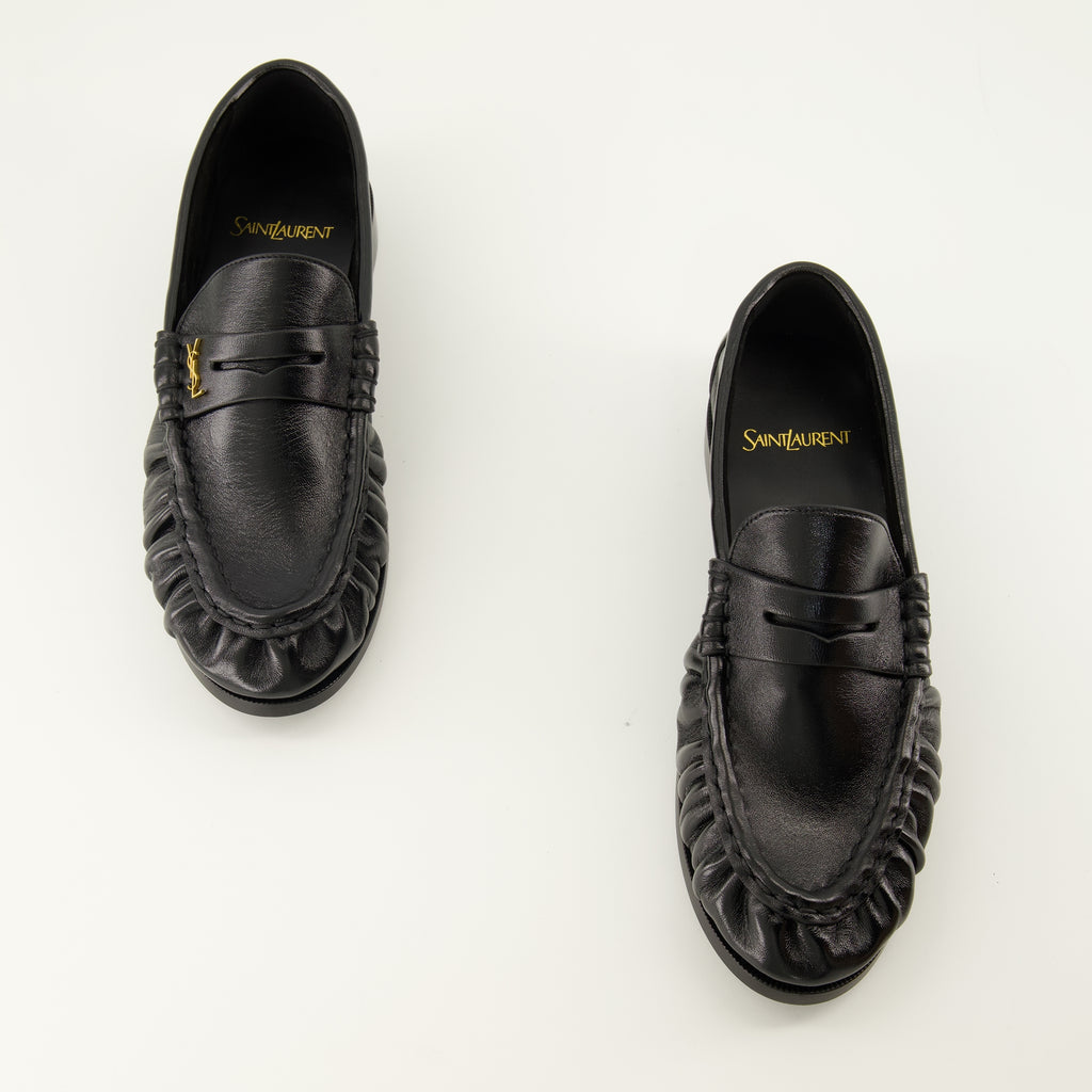 Mocassins Mocassini Loafer Soft in Pelle Nera Saint Laurent Noir Femme