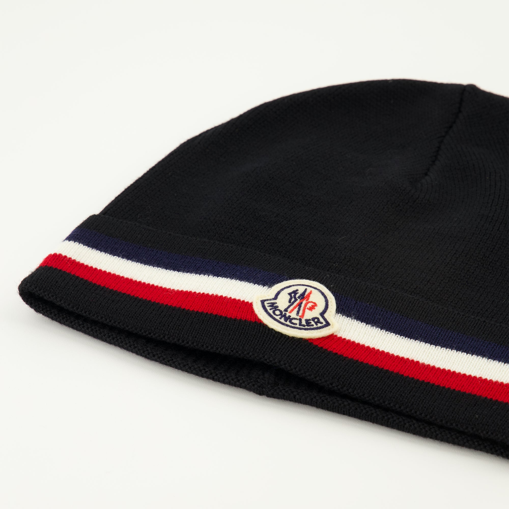 Image of Moncler brand Men's Tricolor Beanie - Fall-Winter 2025 - Detailed View_2