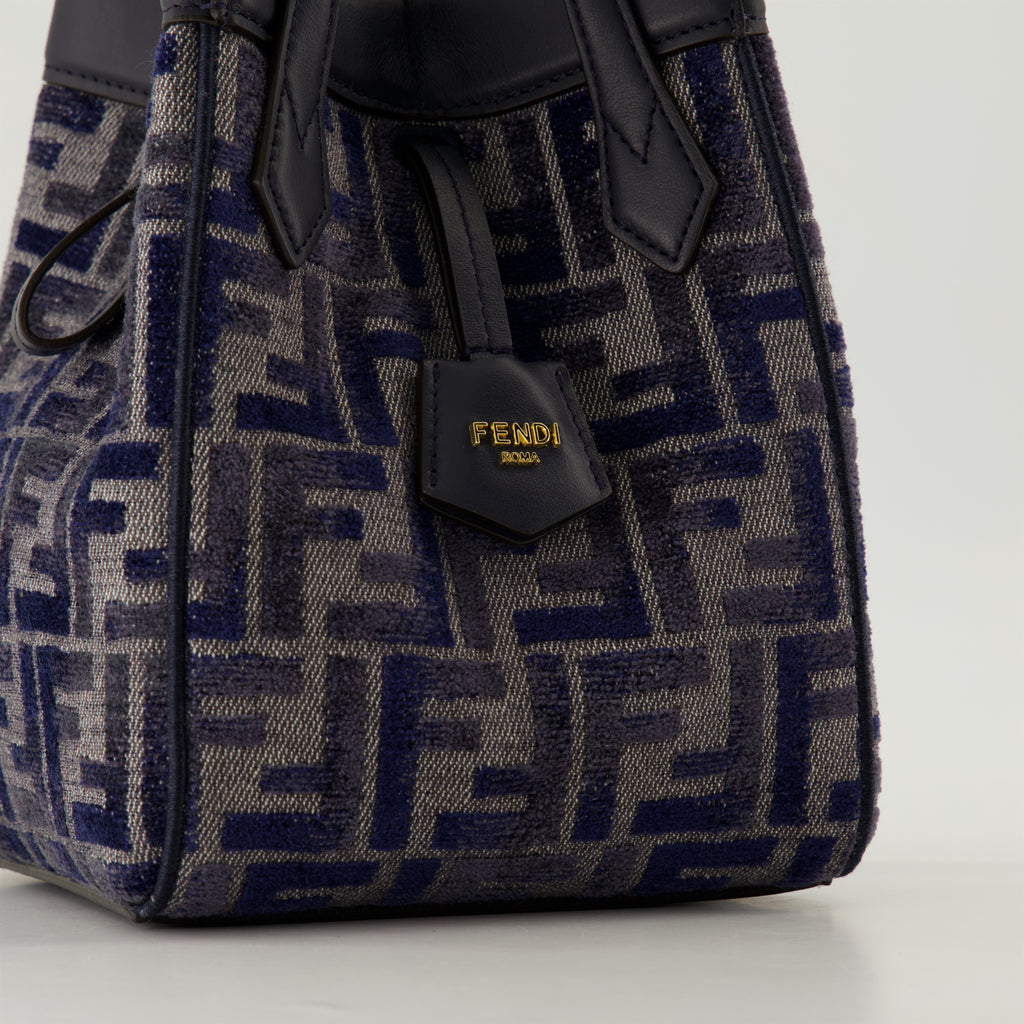 Sacs seau Mini sac Origami Fendi Bleu Femme