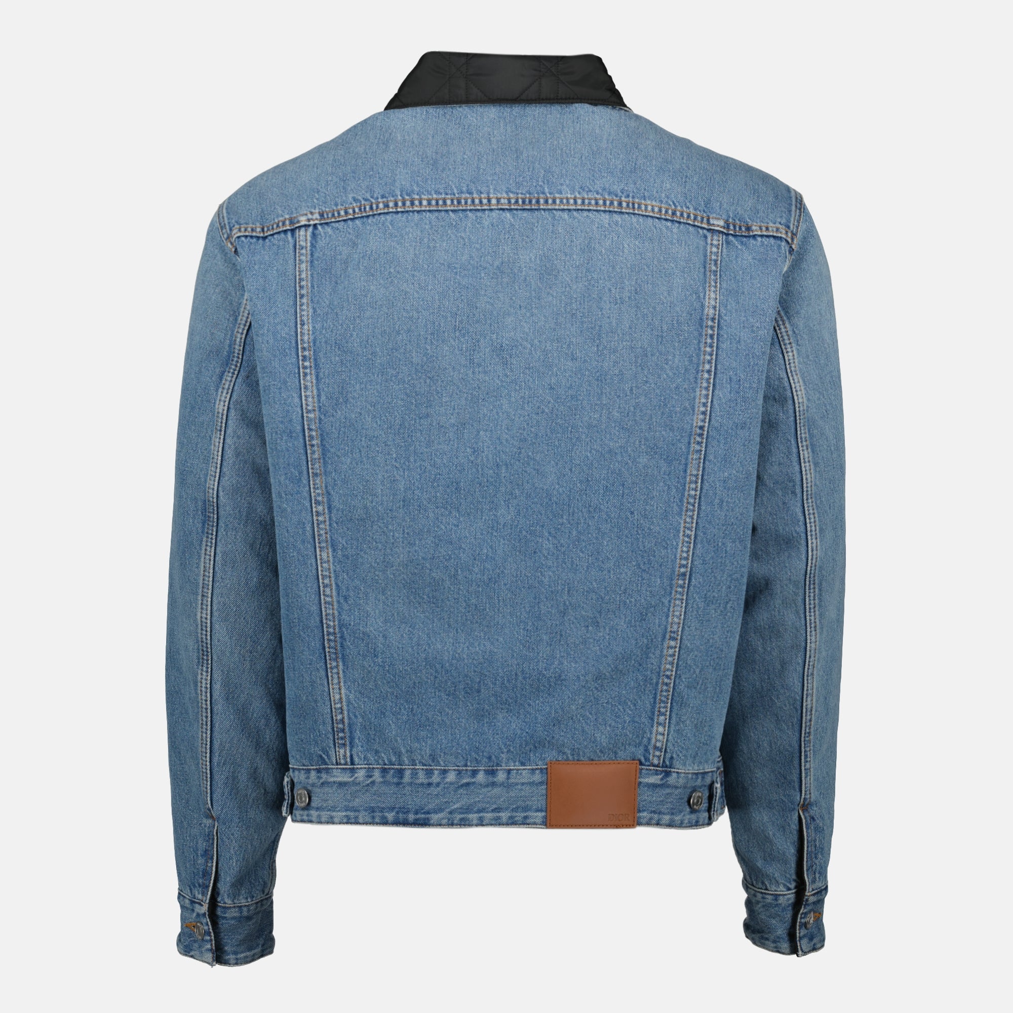 Bild der reversiblen Cannage-Jeansjacke für Herren von Dior - Saison Frühjahr-Sommer 2026 - Detailansicht_1