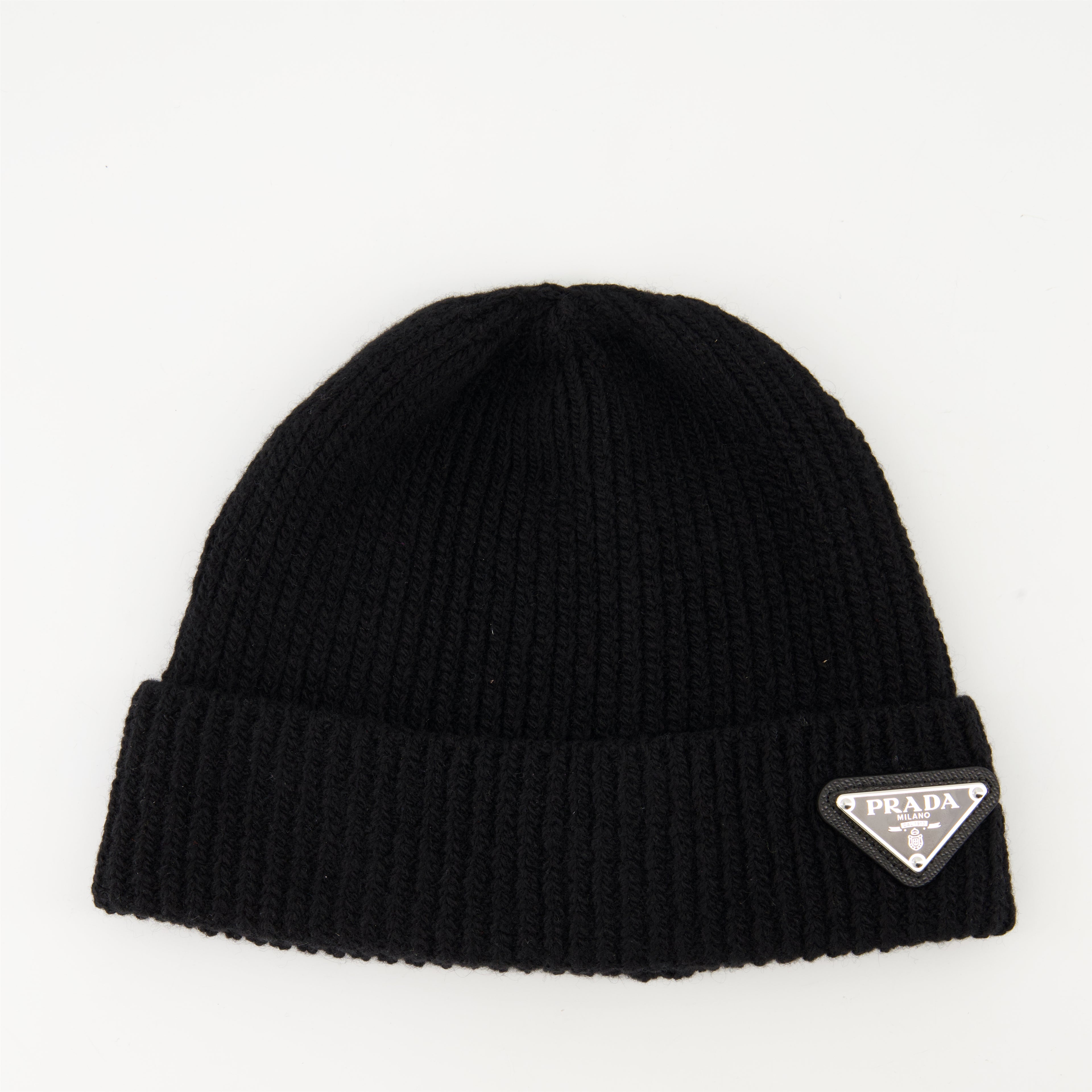Hats, caps and beanies Bonnet à logo triangle Prada Black Homme