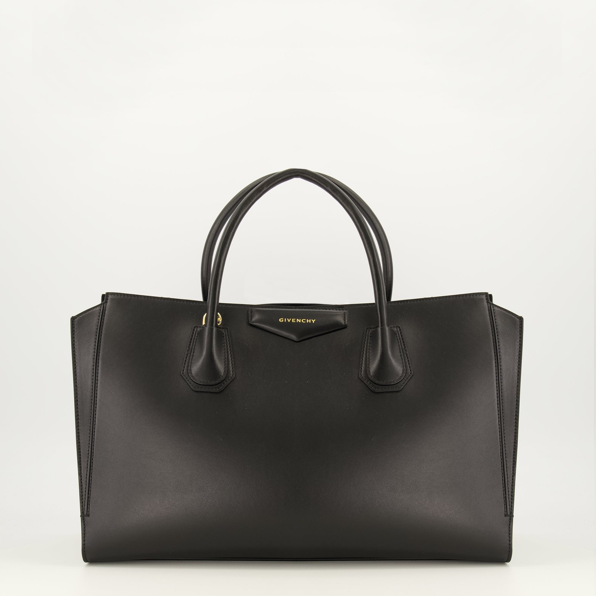 Sacs cabas Antigona Catchall Medium Black Leather Bag Givenchy Noir Femme