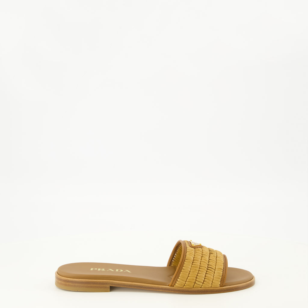 Chaussures ouvertes Mules en cuir et crochet marron Prada Marron Femme