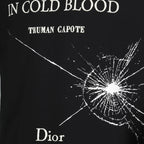 Immagine dell'articolo T-shirt nera con ricamo Book Cover in cotone del marchio Dior per Uomo - Stagione Primavera-Estate 2026 - Vista Dettagliata_1
