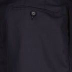 Immagine dello short Phill blu in lyocell da uomo del marchio Officine Générale - Stagione Primavera-Estate 2026 - Vista dettagliata_2