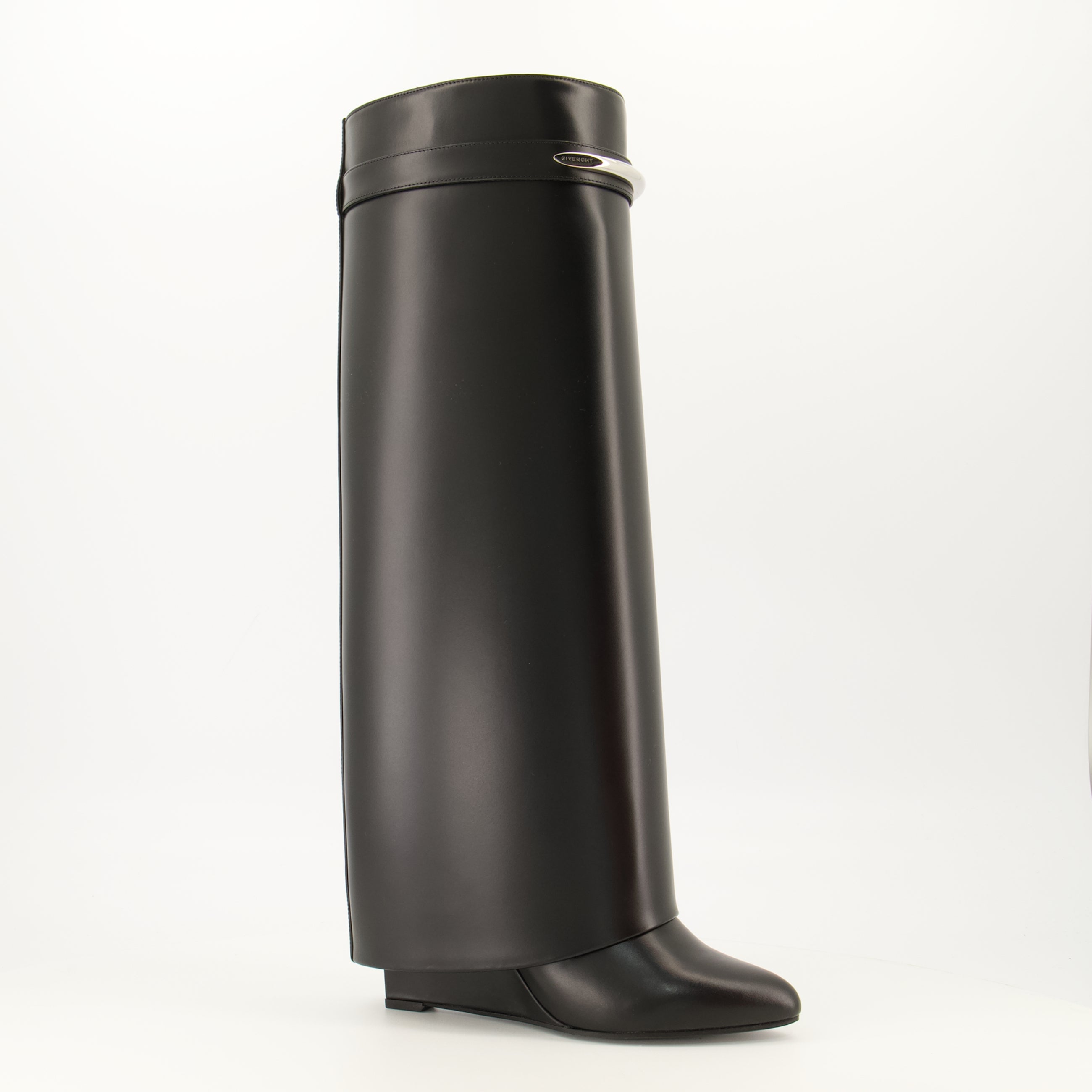 Bottes シャークピンチブラックブーツ Givenchy Noir Femme