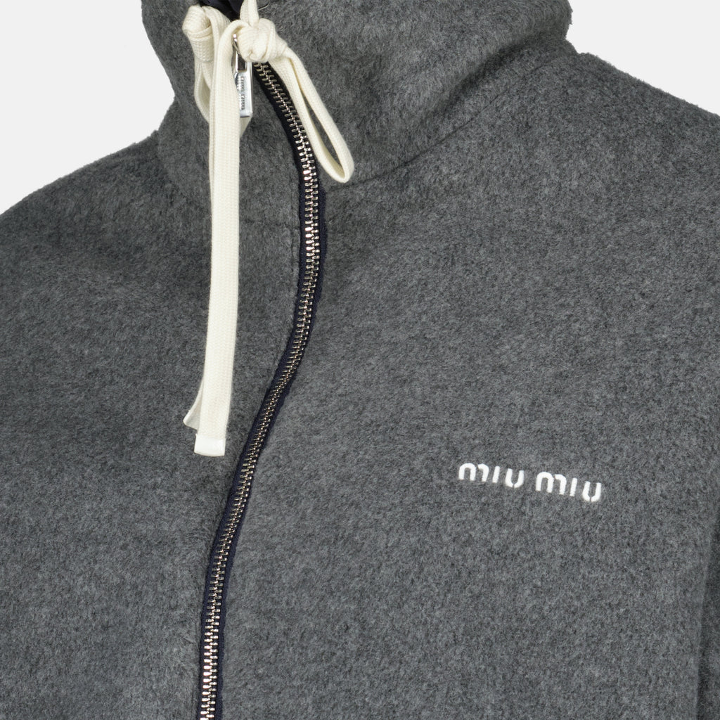 Image de l'article Blouson réversible bleu et gris de la marque Miu Miu pour Femme - Saison Printemps-Été 2026 - Vue détaillée_4