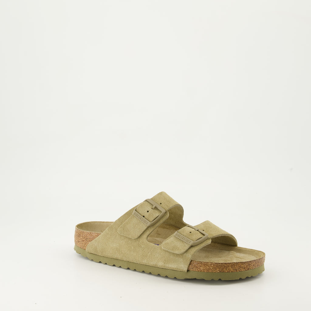 Chaussures ouvertes Claquettes Arizona Birkenstock Kaki Unisexe