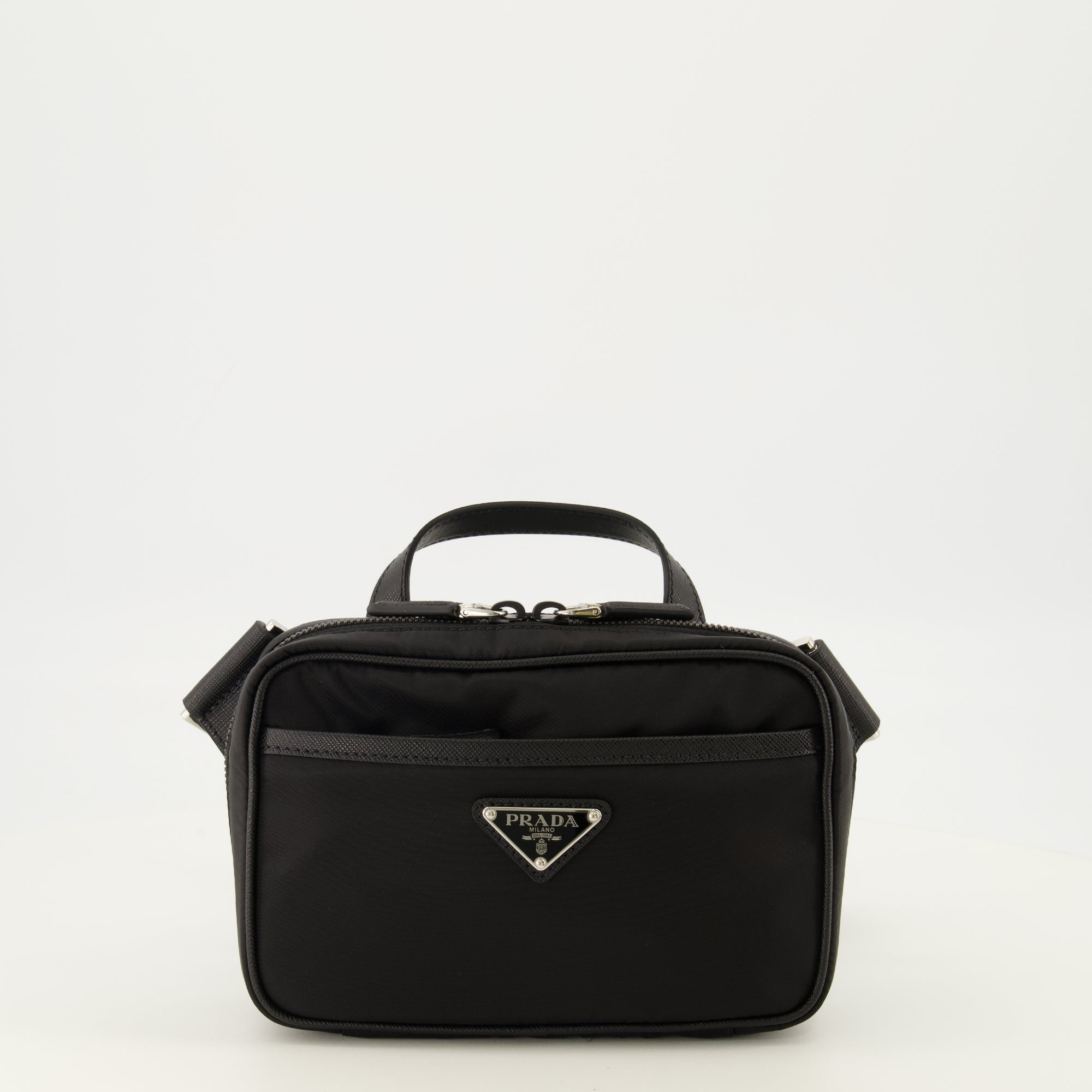 Sacs bandoulière 블랙 가죽과 재생 나일론 가방 Prada Noir Homme