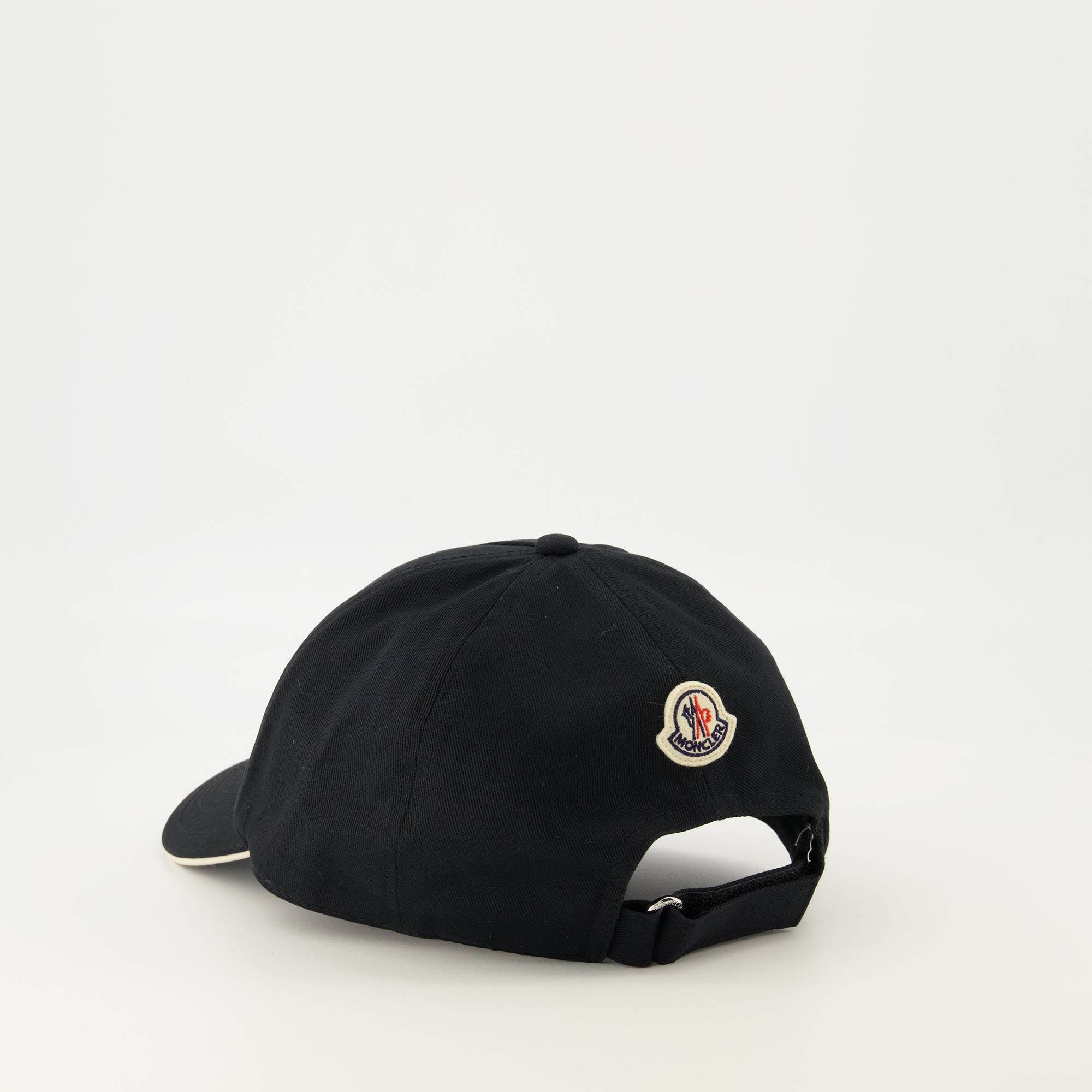 Immagine dell'articolo Cappello logo nero Moncler da Uomo - Collezione Primavera-Estate 2026 - Vista Dettagliata 2