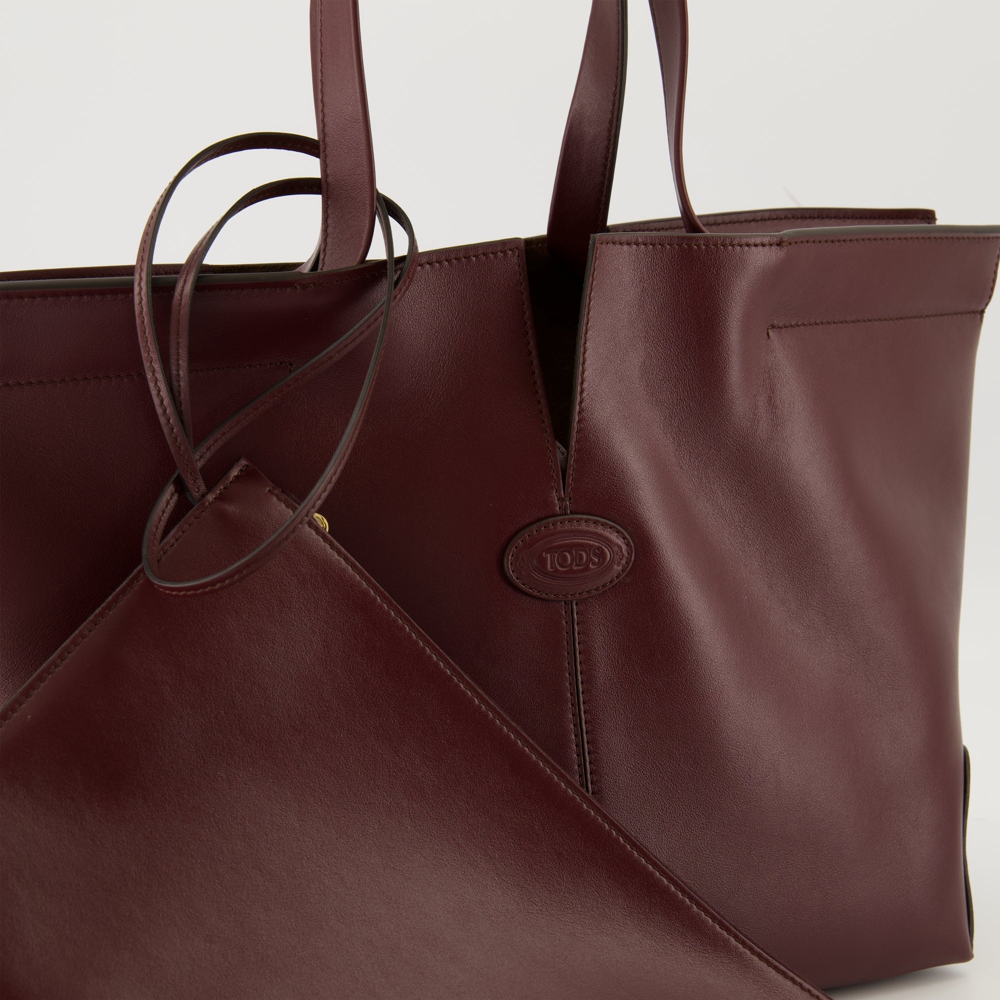 Image de l'article Sac Di Bag Folio de la marque Tod's pour Femme - Saison Automne-Hiver 2025 - Vue détaillée_2