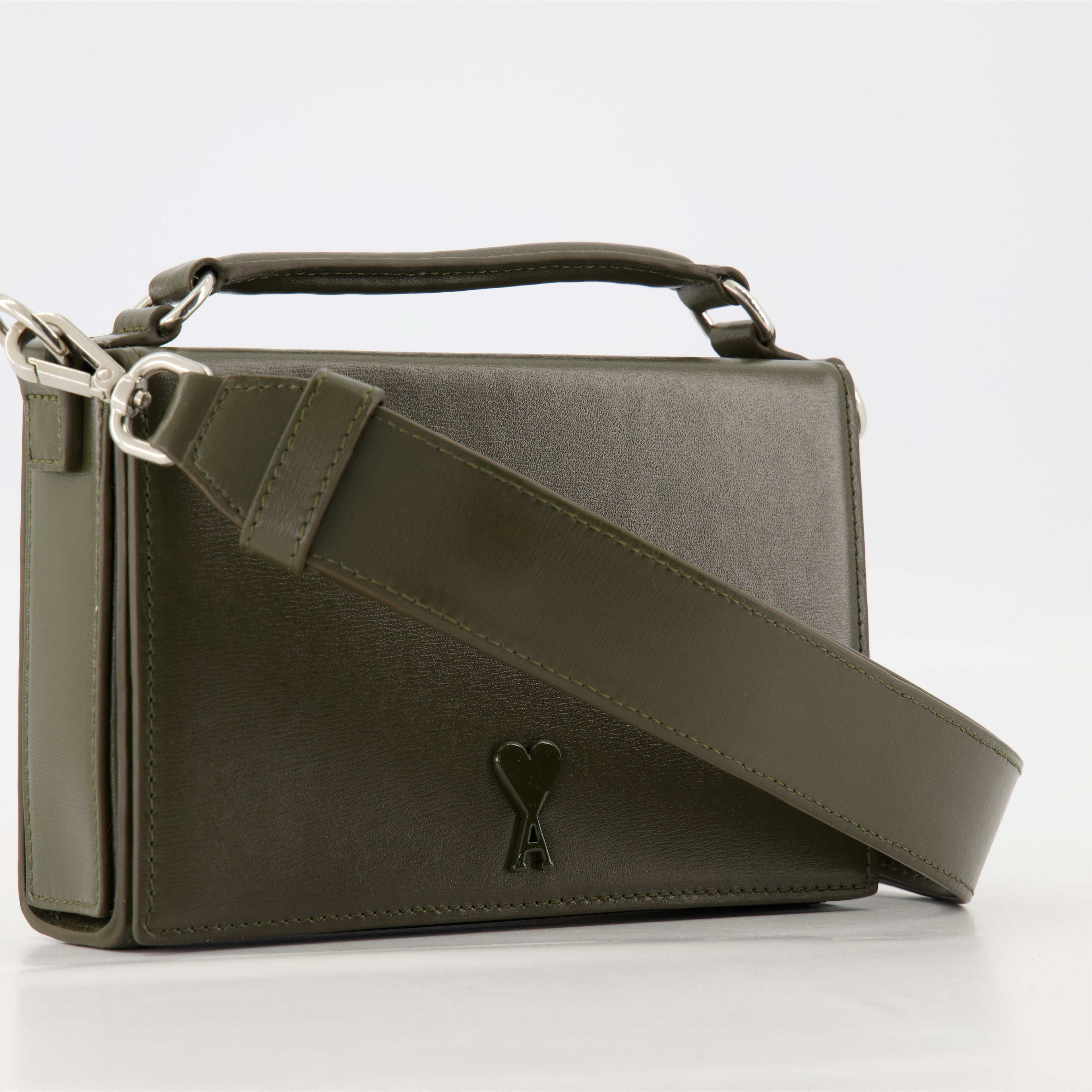 Bolsos bandolera Sac Lunch Ami PARIS Caqui Unisexo