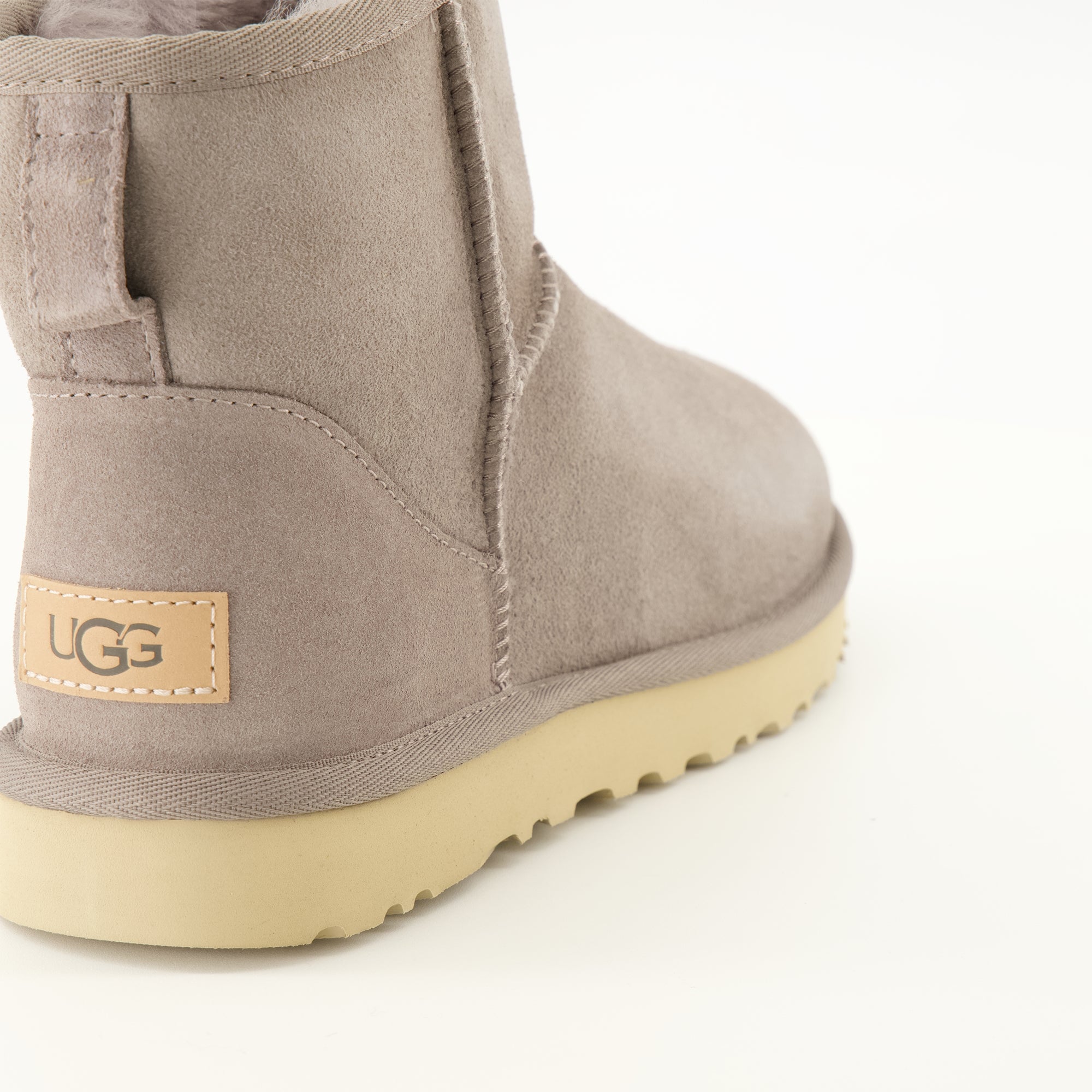 Bottines Classic Mini II Gray Ankle Boots Ugg Gris Femme