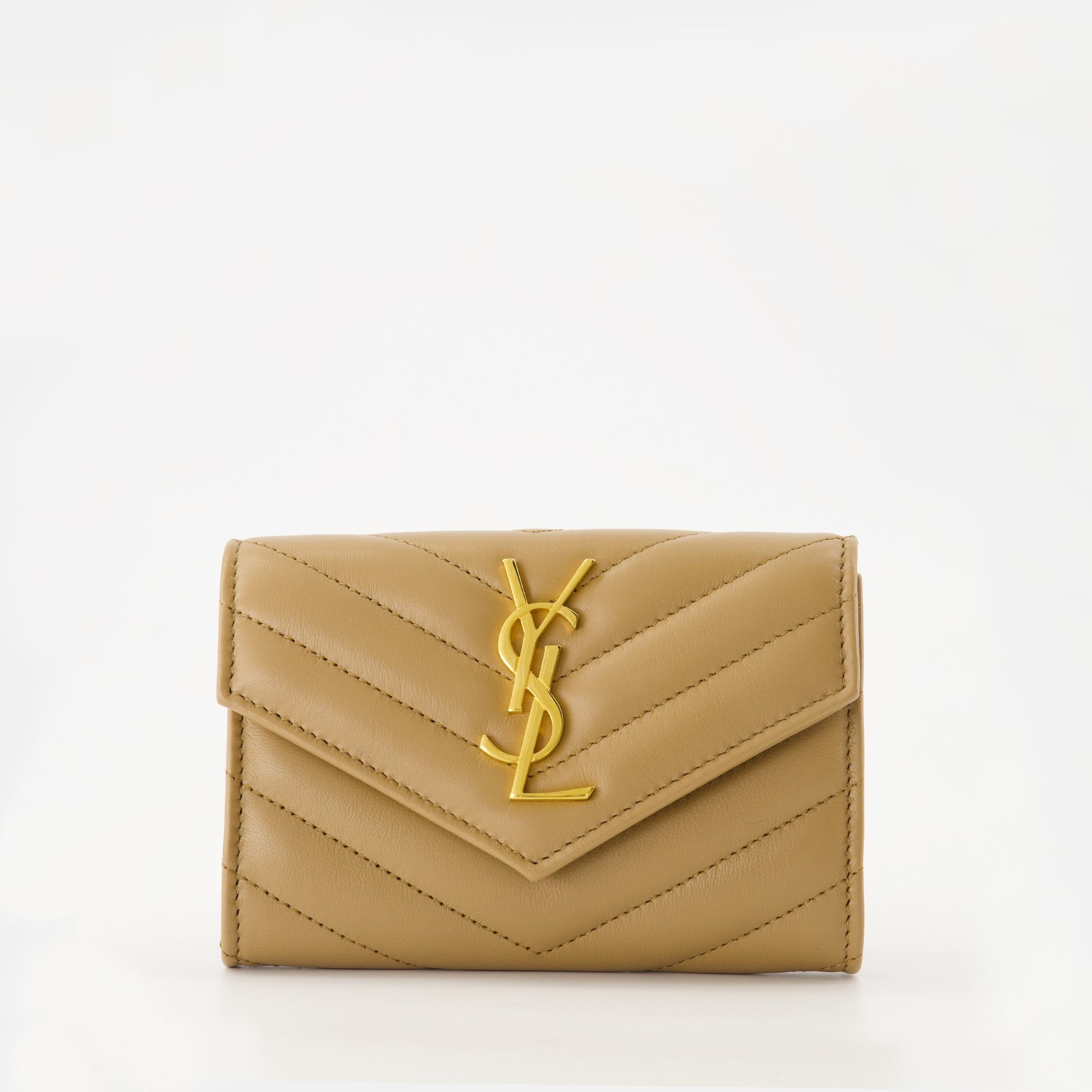 Image of the Cassandre wallet by the brand Saint Laurent for Women - Fall-Winter 2025 - Front View