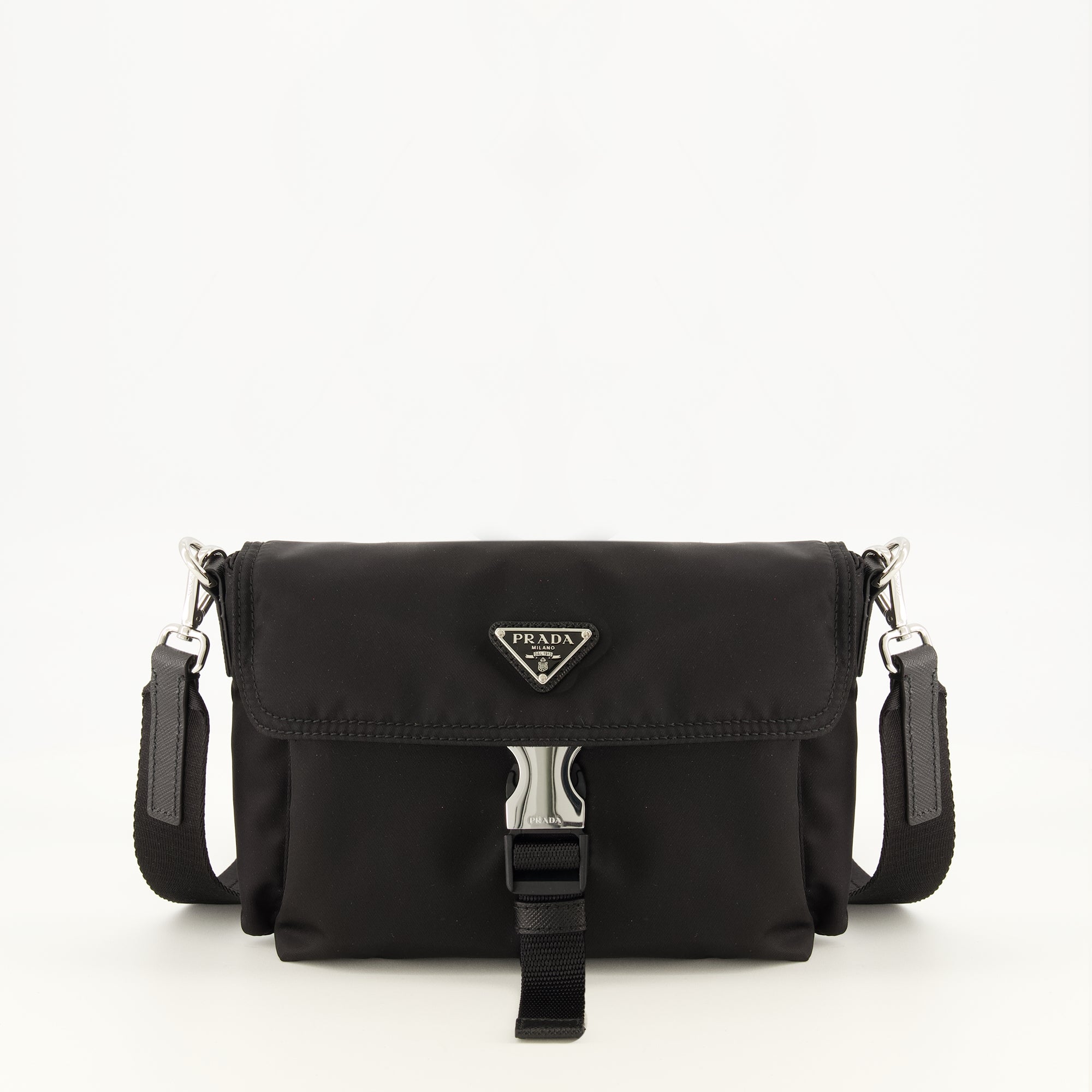 Sacs bandoulière Piccola pochette nera in Re-Nylon Prada Noir Homme