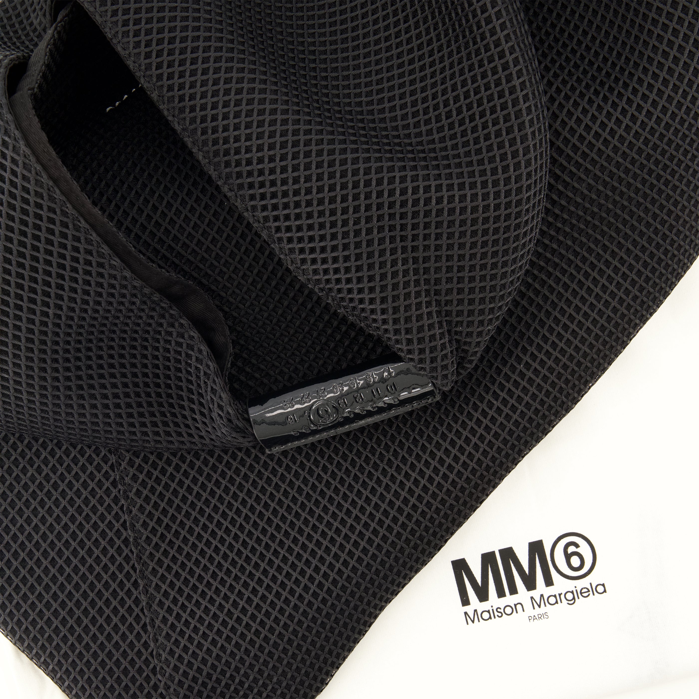 Sacs à main et épaule Bolso Japonés de Malla Negra Mm6 Noir Femme