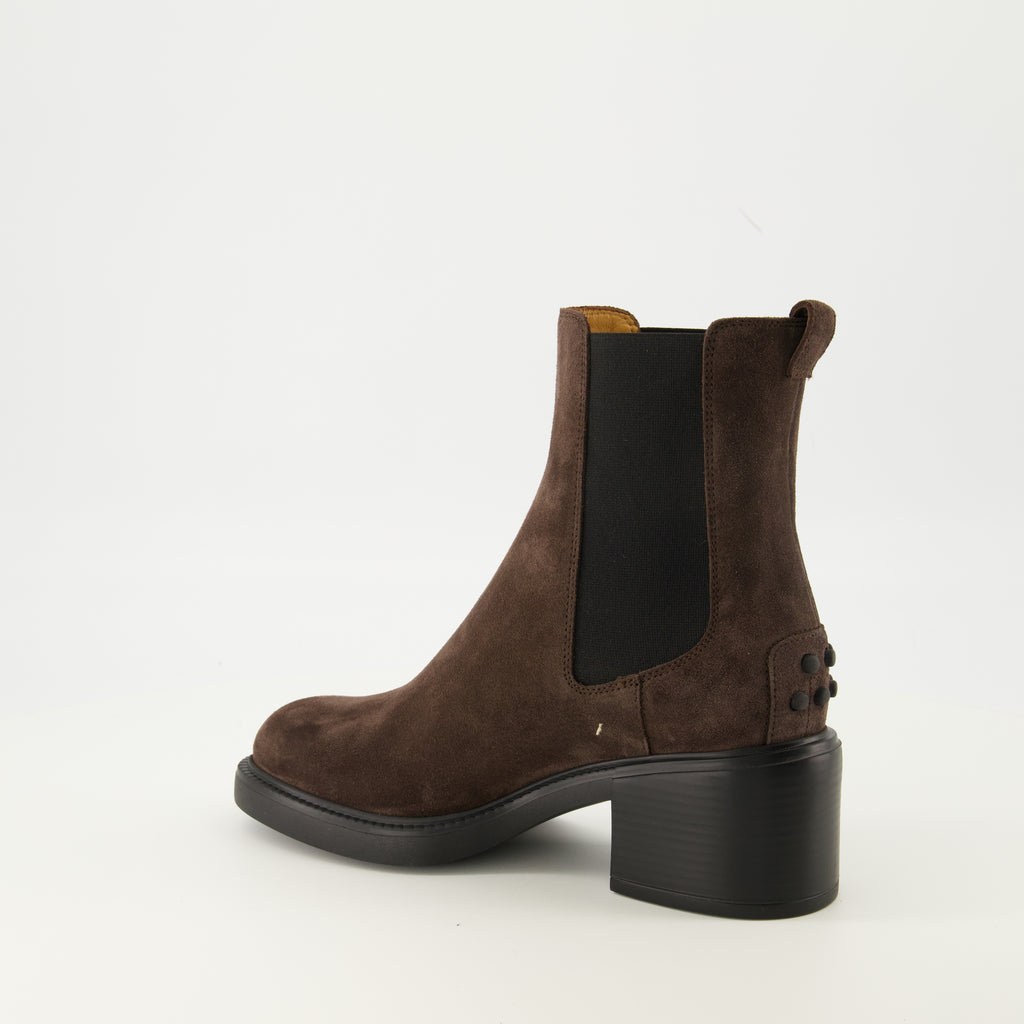 Image of the Tod's Women's Suede Ankle Boots - Autumn-Winter 2025 - Right Rear Three-Quarter View