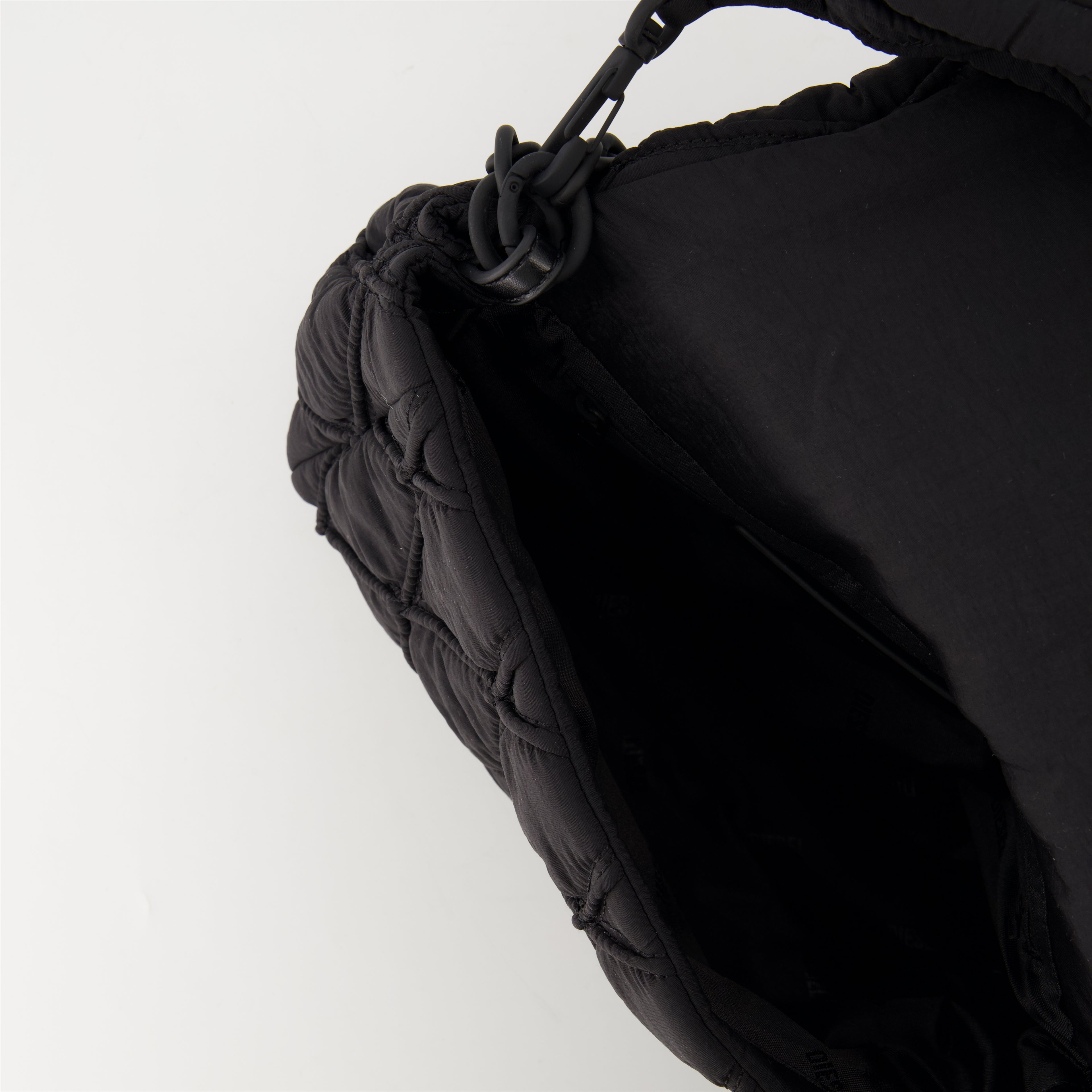 Handtaschen und schultertaschen Sac Charm-D en nylon matelassé Diesel Schwarz Femme