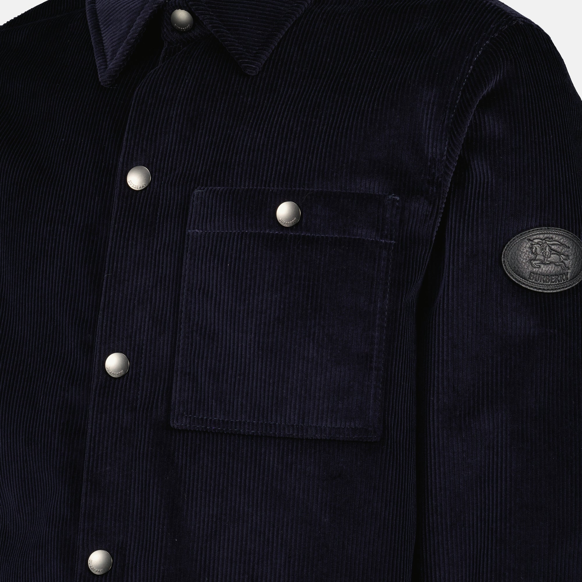Immagine della Giacca in Velluto Corduroy da Uomo Burberry - Stagione Autunno-Inverno 2025 - Vista Dettagliata_1