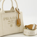 Bolsas de mão e de ombro Saco Tote em Lona Prada Bege Femme
