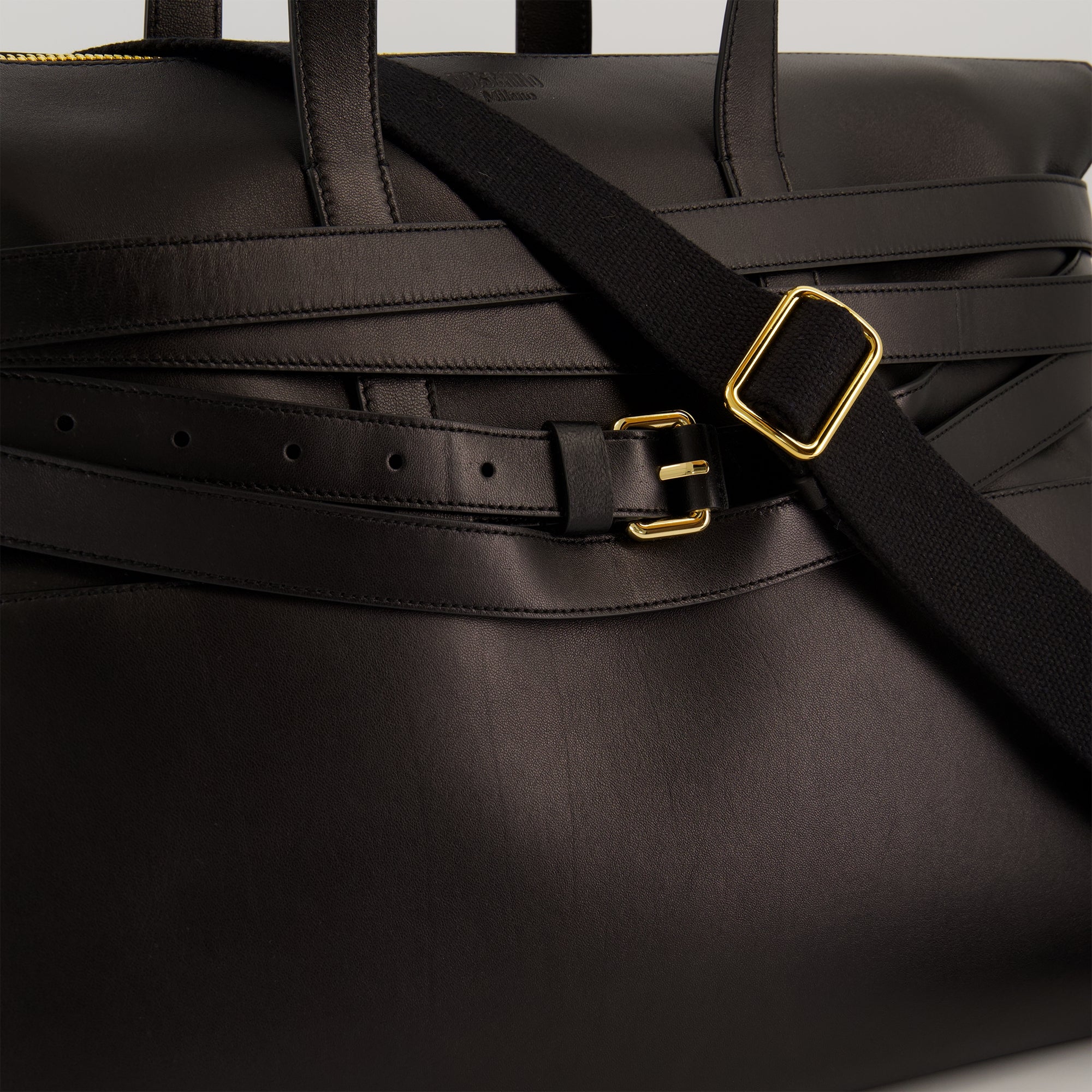 Image de l'article Sac Shopper en cuir de la marque Moschino pour Femme - Saison Automne-Hiver 2025 - Vue détaillée_2