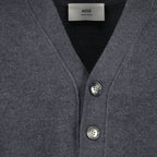 Image de l'article Cardigan Ami de coeur de la marque Ami PARIS pour Unisex - Saison Automne-Hiver 2025 - Vue détaillée_6