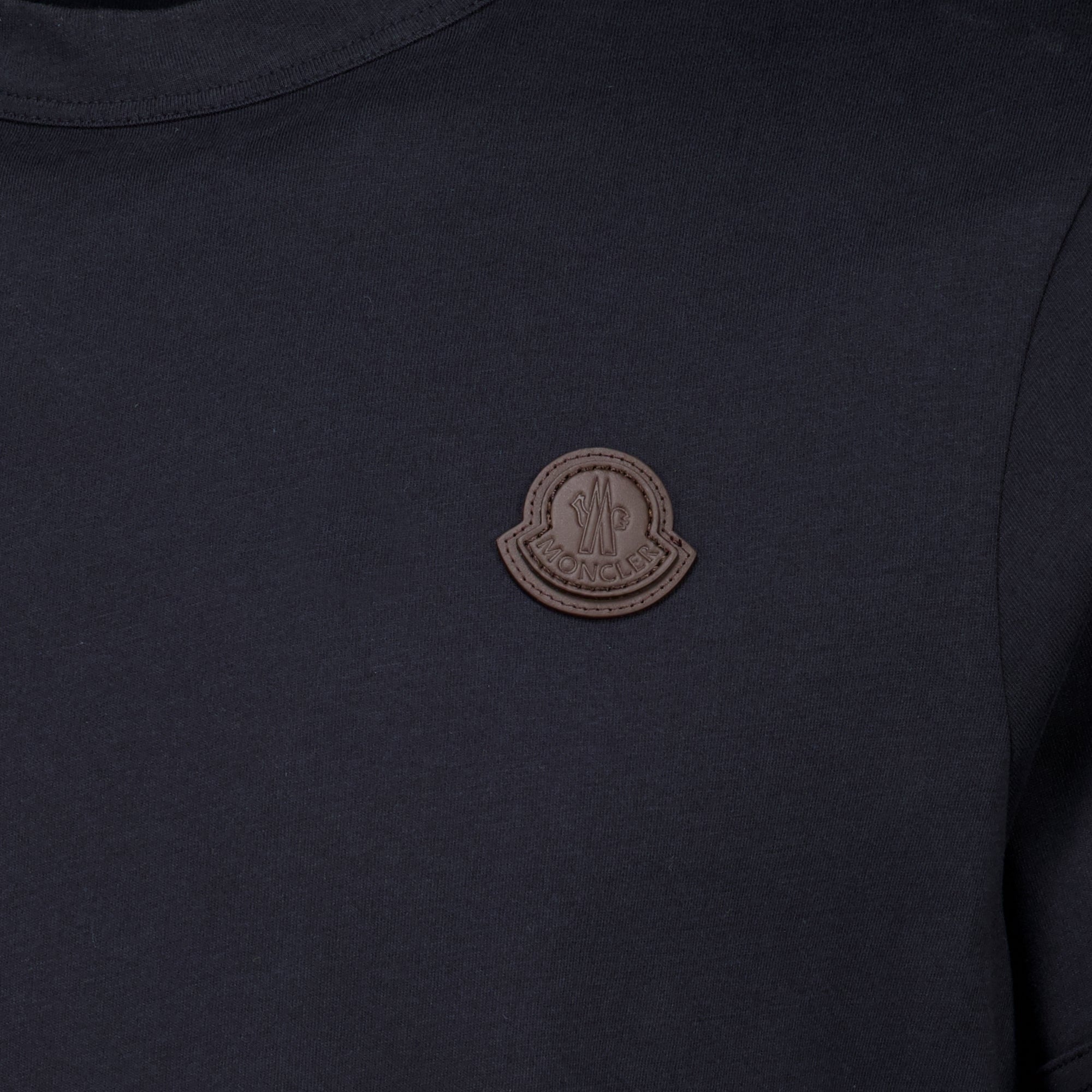 T-shirts 네이비 블루 가죽 로고 티셔츠 Moncler Bleu foncé Homme