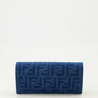 Immagine del portafoglio Baguette con catena blu navy del marchio Fendi per Donna - Collezione Primavera-Estate 2026 - Vista Posteriore