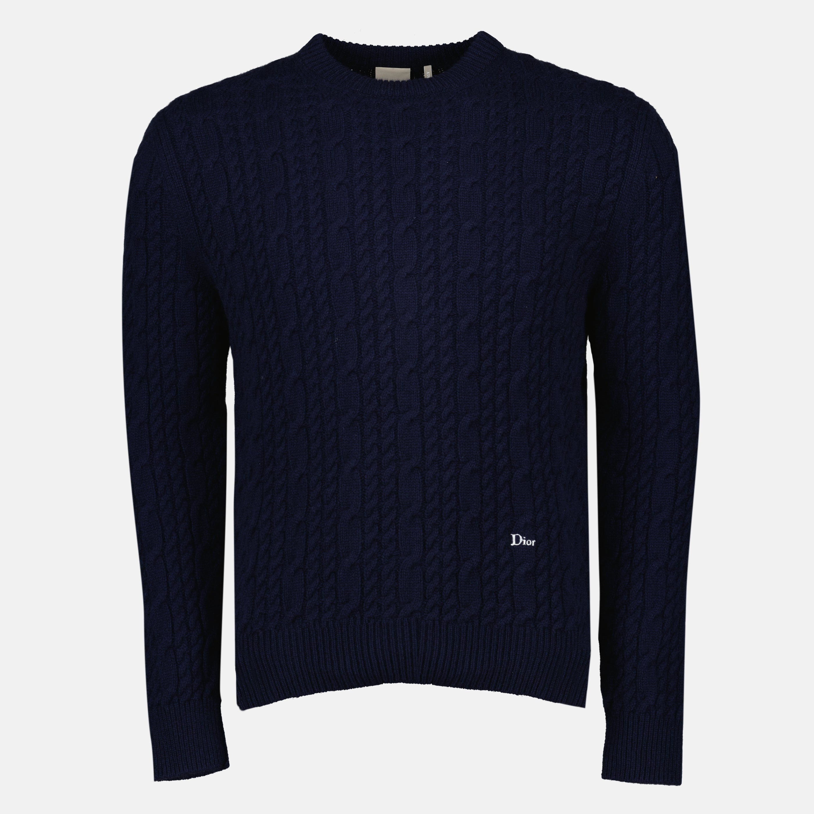 Bild des marineblauen Strickpullovers der Marke Dior für Herren - Frühjahr-Sommer 2026 - Vorderansicht