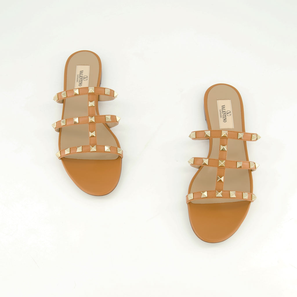 Chaussures ouvertes Sandales Rockstud Valentino Garavani Marron Femme