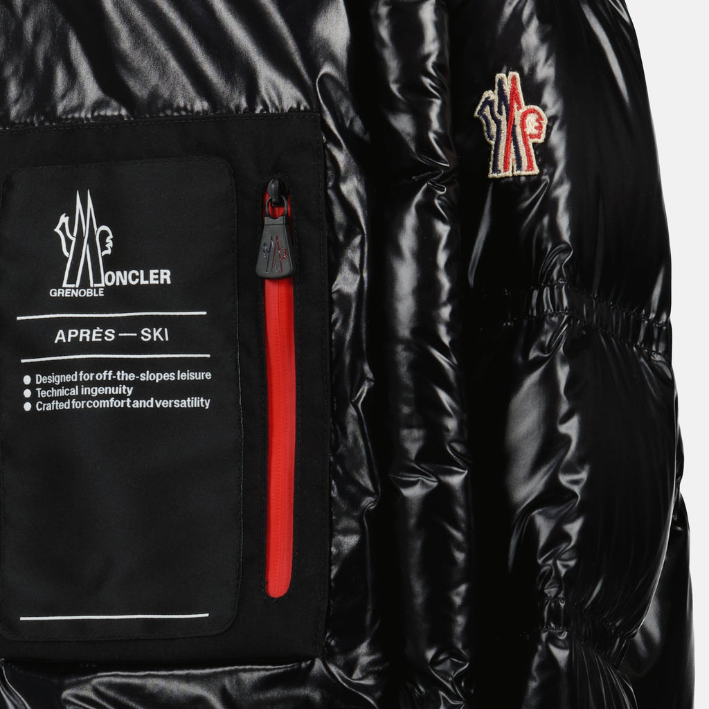 Image of the long Rochelairs down coat from the brand Moncler Grenoble for Women - Autumn-Winter 2025 - Detailed View 2